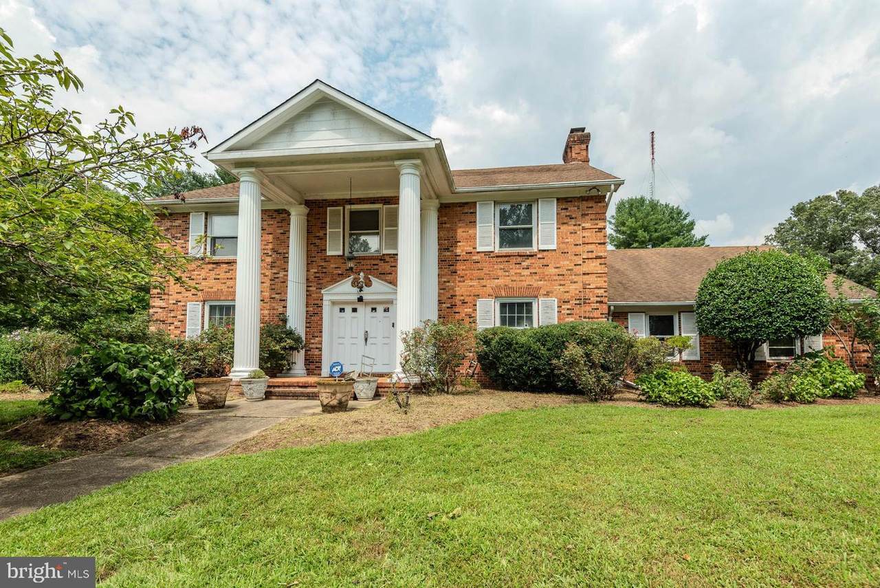 2048 Hermitage Hills Drive - Photo 1