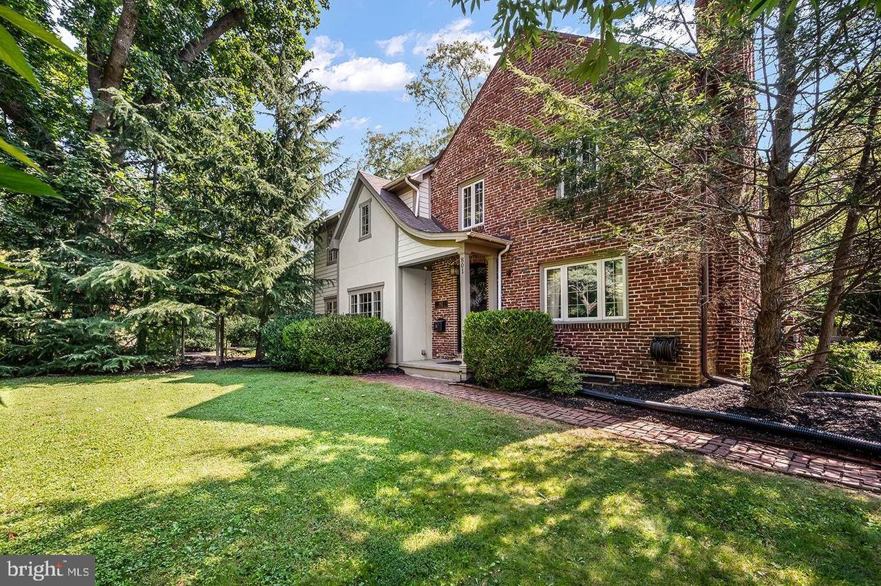 801 President Avenue - Photo 1