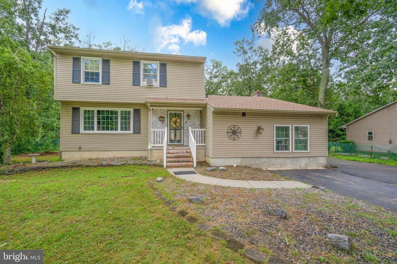 1395 Venezia Avenue - Photo 1