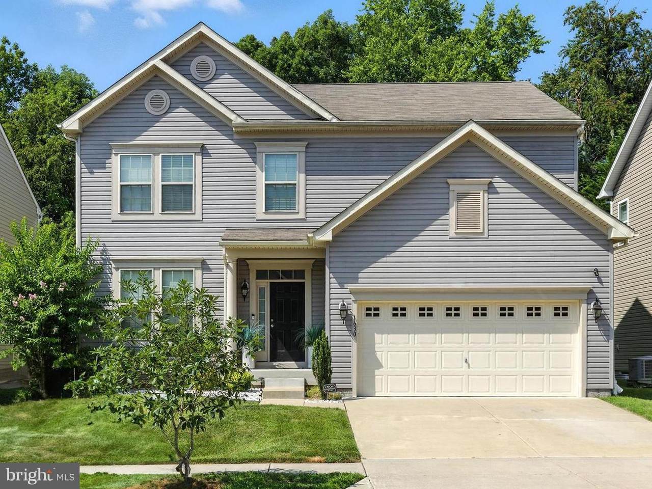 1630 Hekla Lane - Photo 1