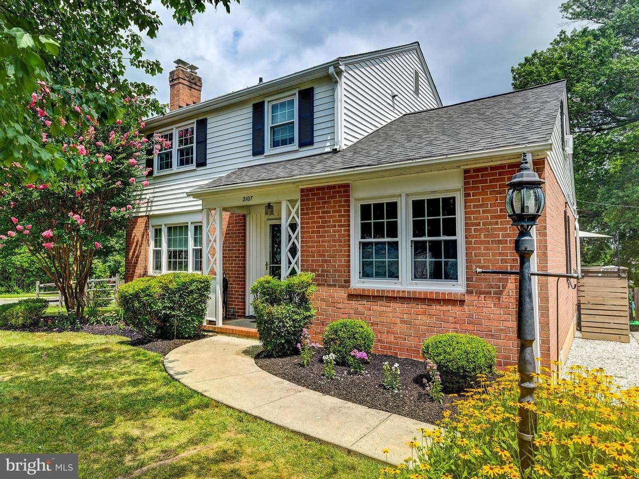2107 Forest Ridge Road - Photo 1