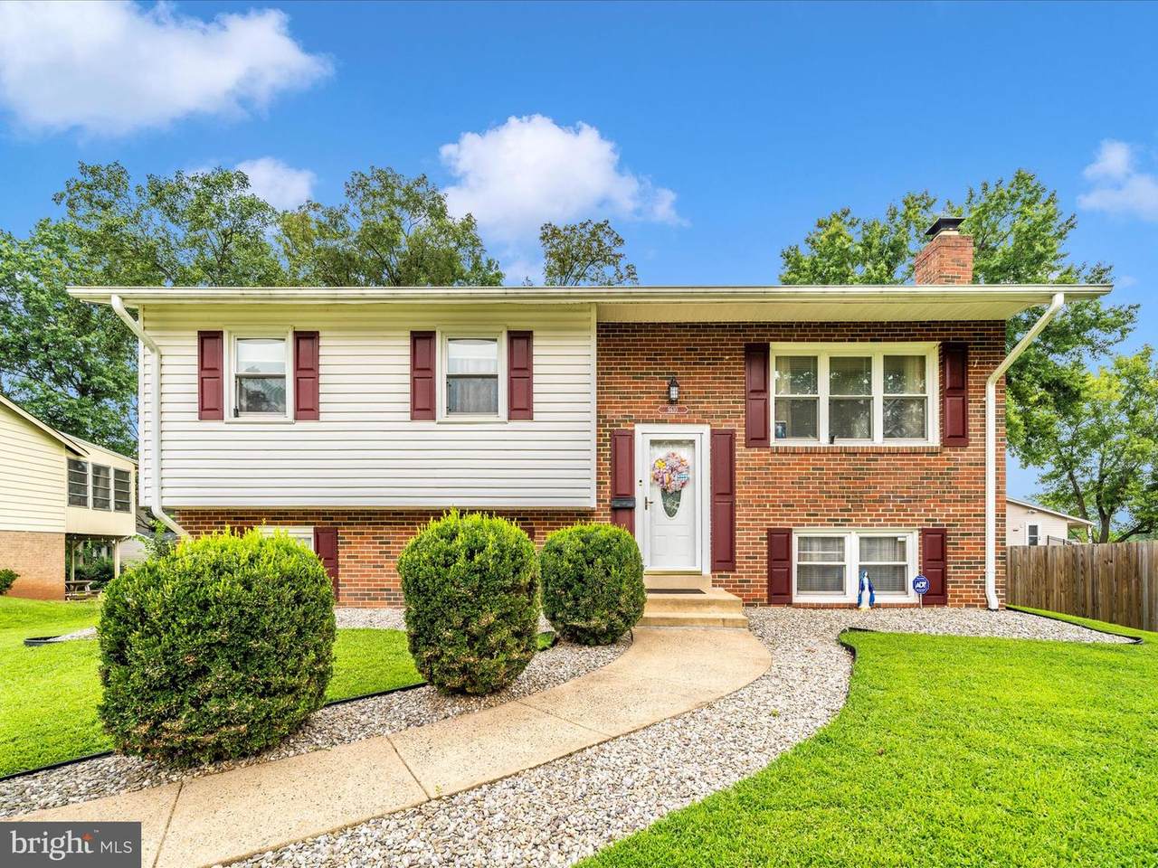 9610 Bonair Drive - Photo 1