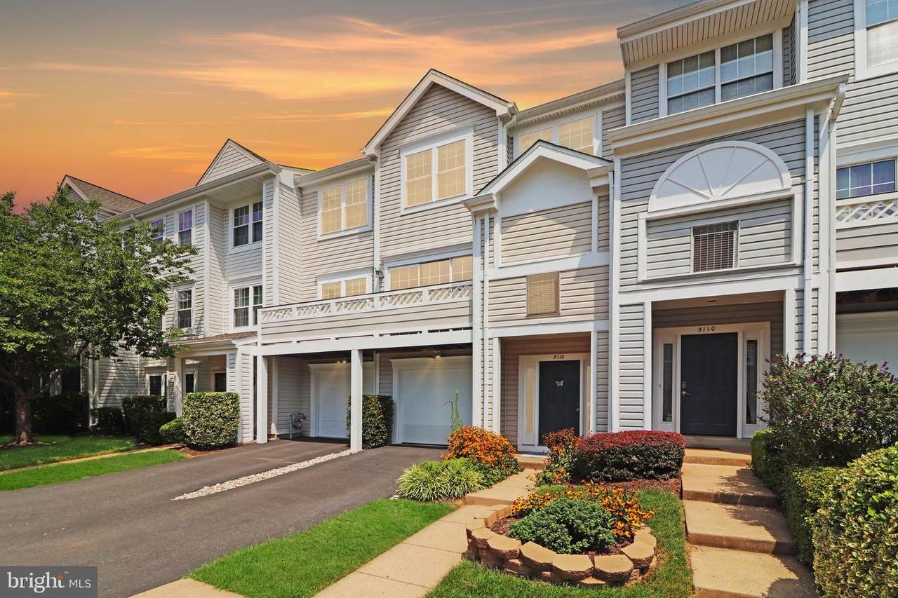 5112 Castle Harbor Way - Photo 1