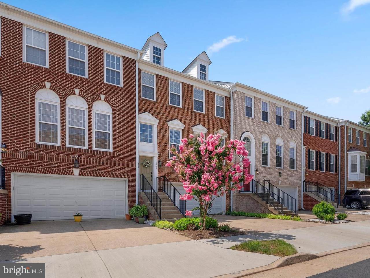 15005 Danube Way - Photo 1