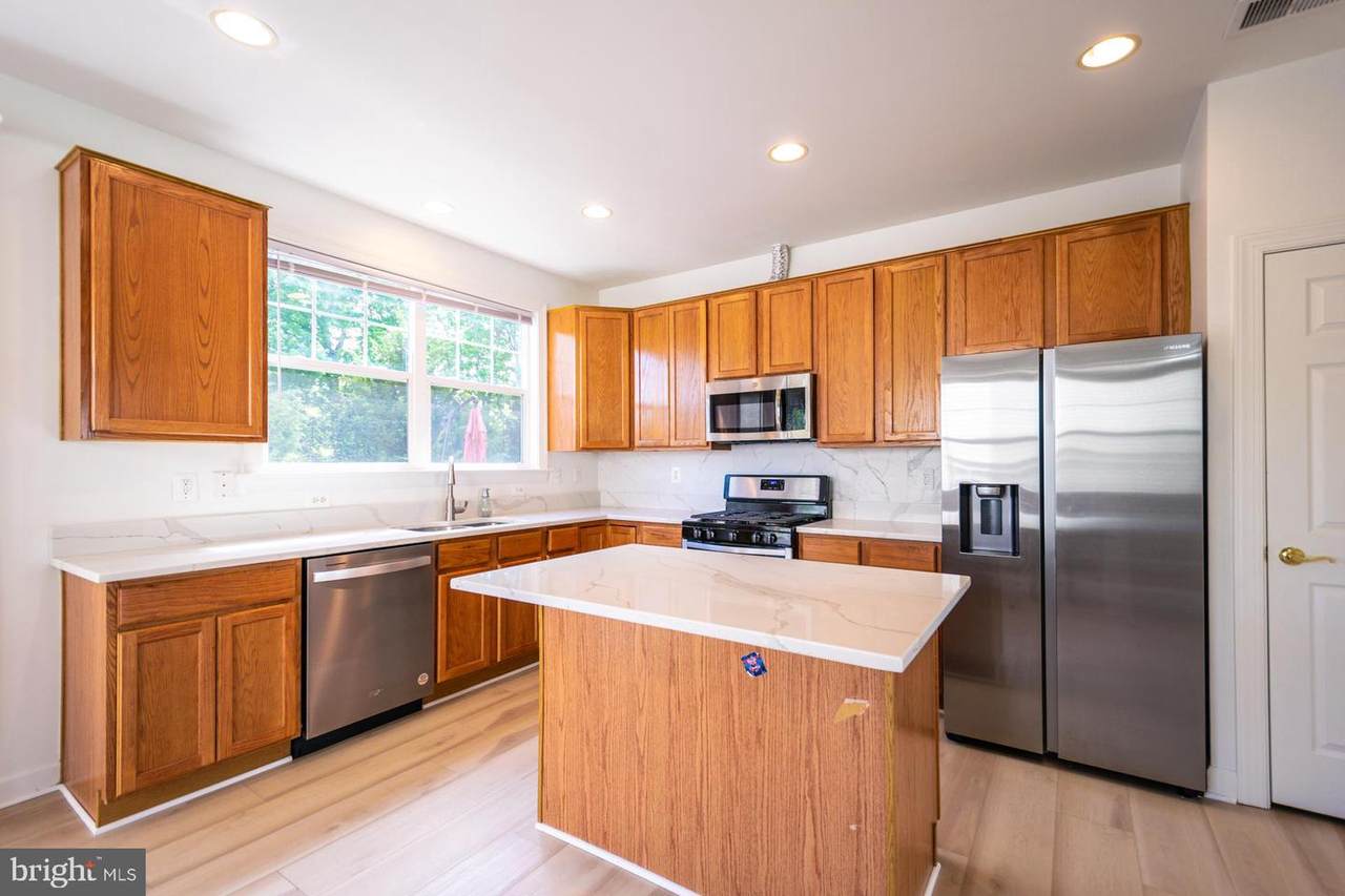 8199 Glade Bank Drive - Photo 1