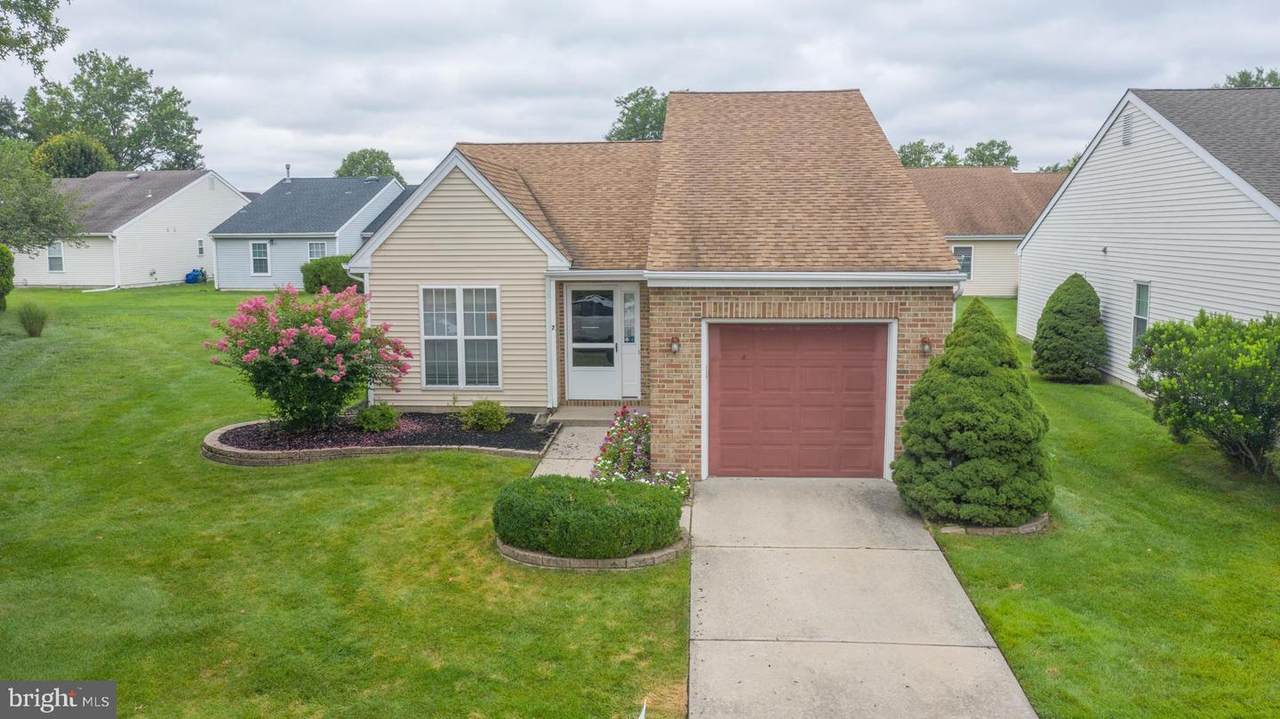 7 Buttonbush Court - Photo 1