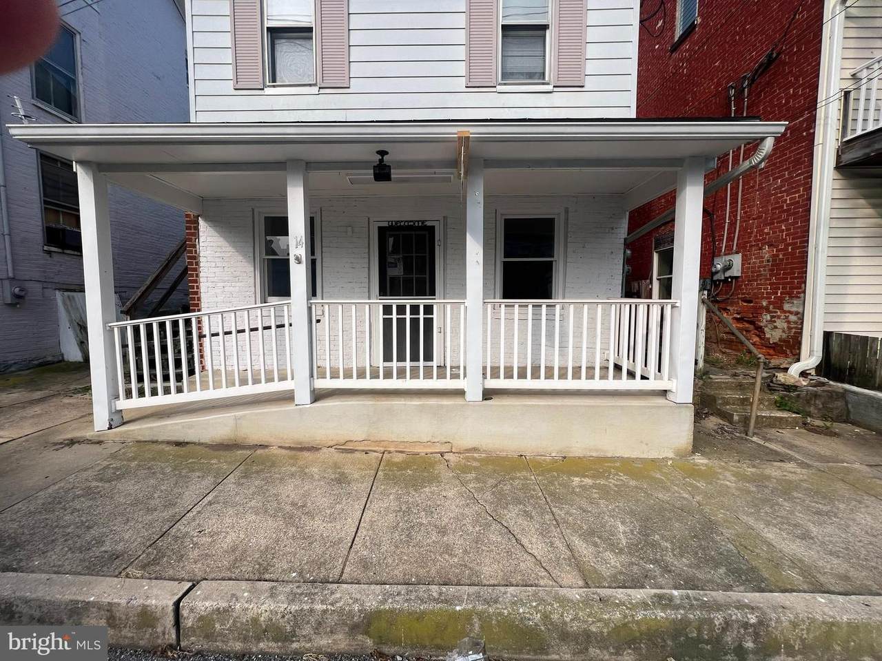 14 Main Street - Photo 1
