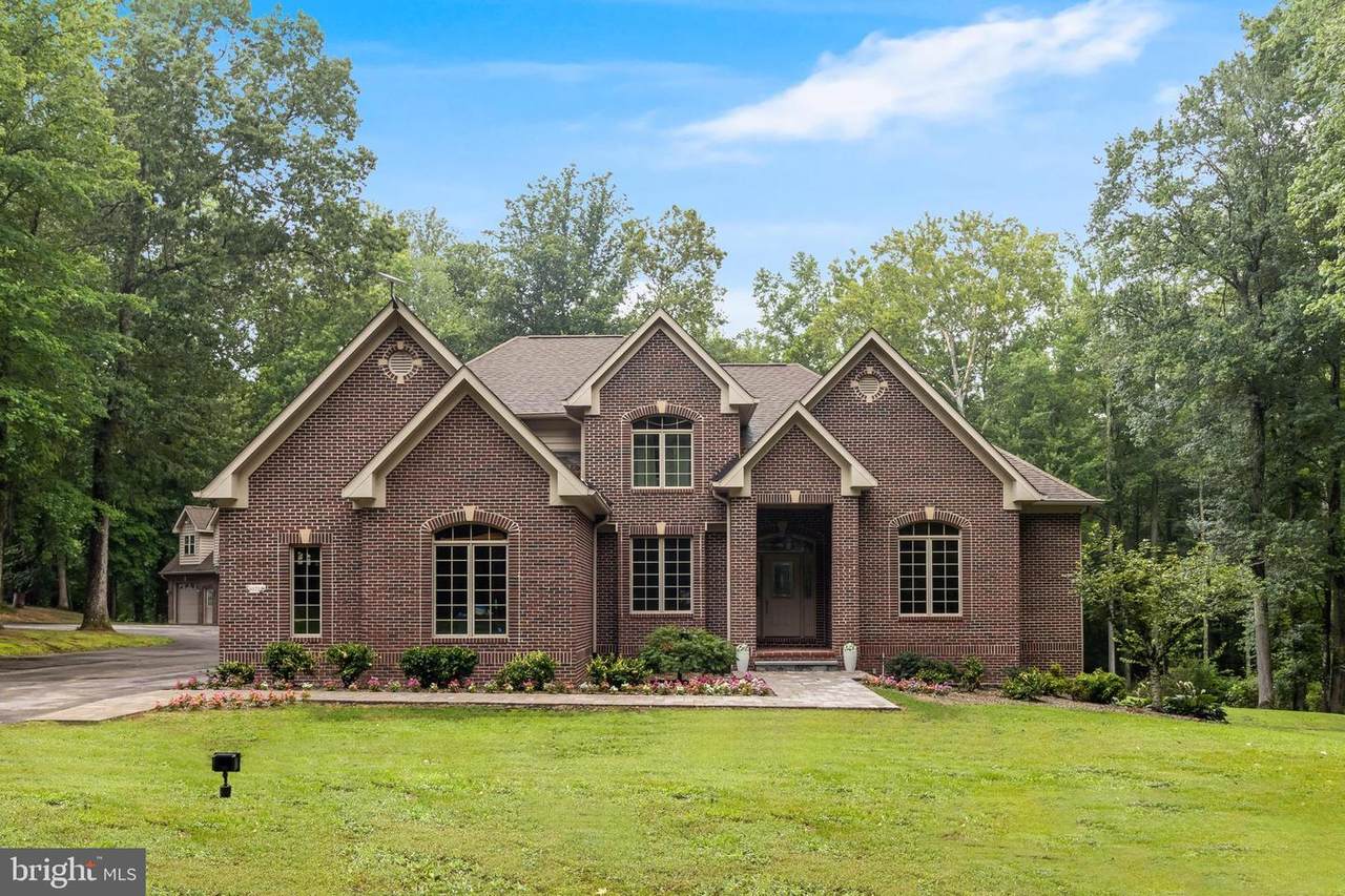 9175 Dubois Road - Photo 1