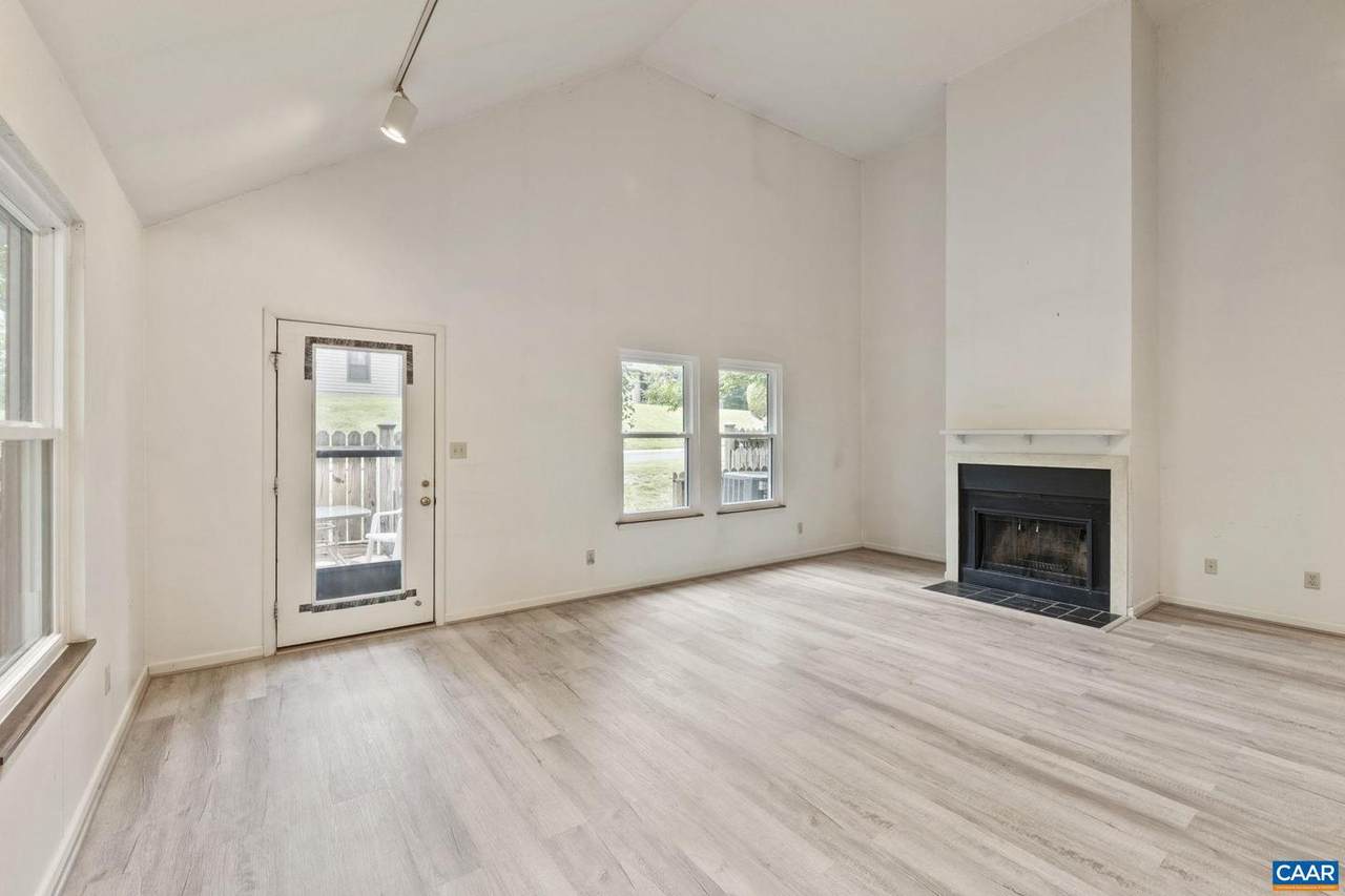 767 Exton Ct - Photo 1