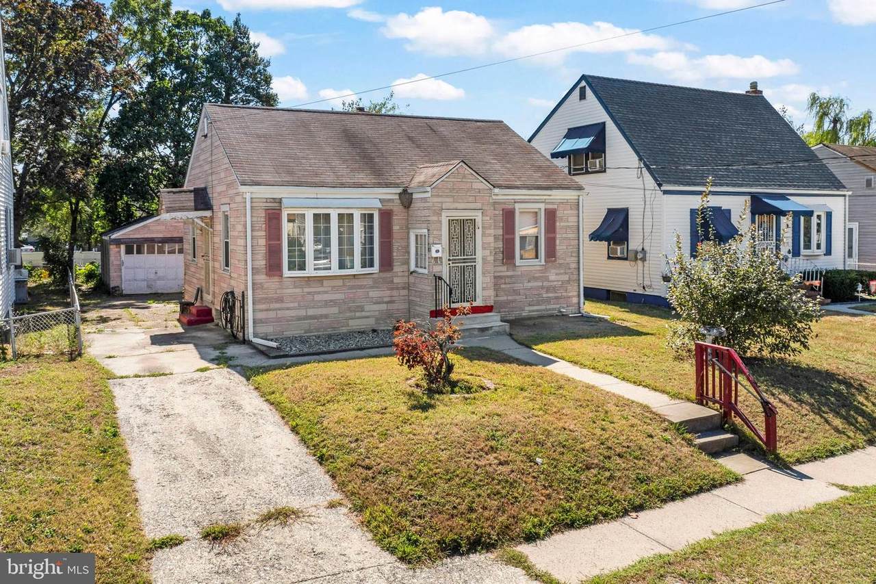 7130 Rosemont Avenue - Photo 1