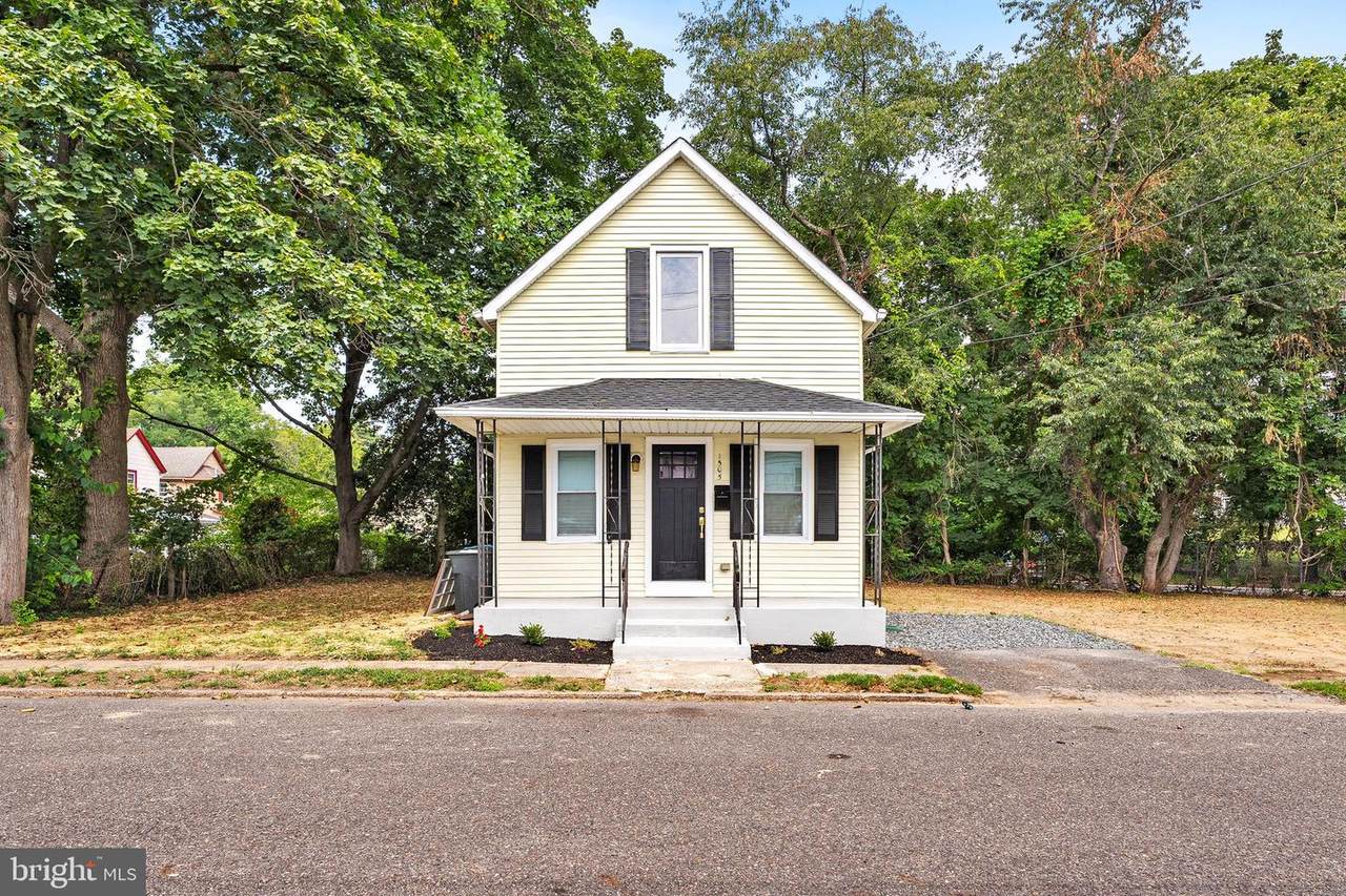 1505 Maine Ave - Photo 1