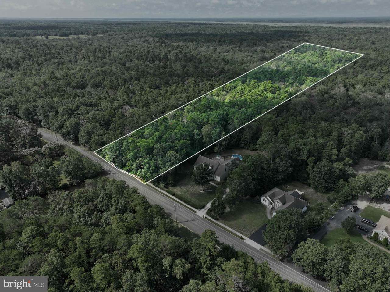  Thelma Avenue - Photo 1