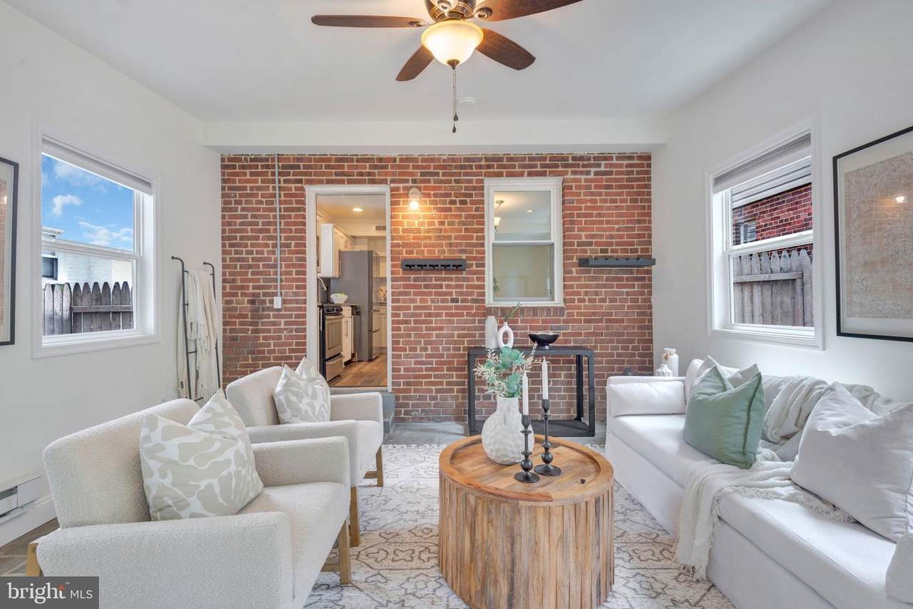 2842 30TH Street - Photo 1