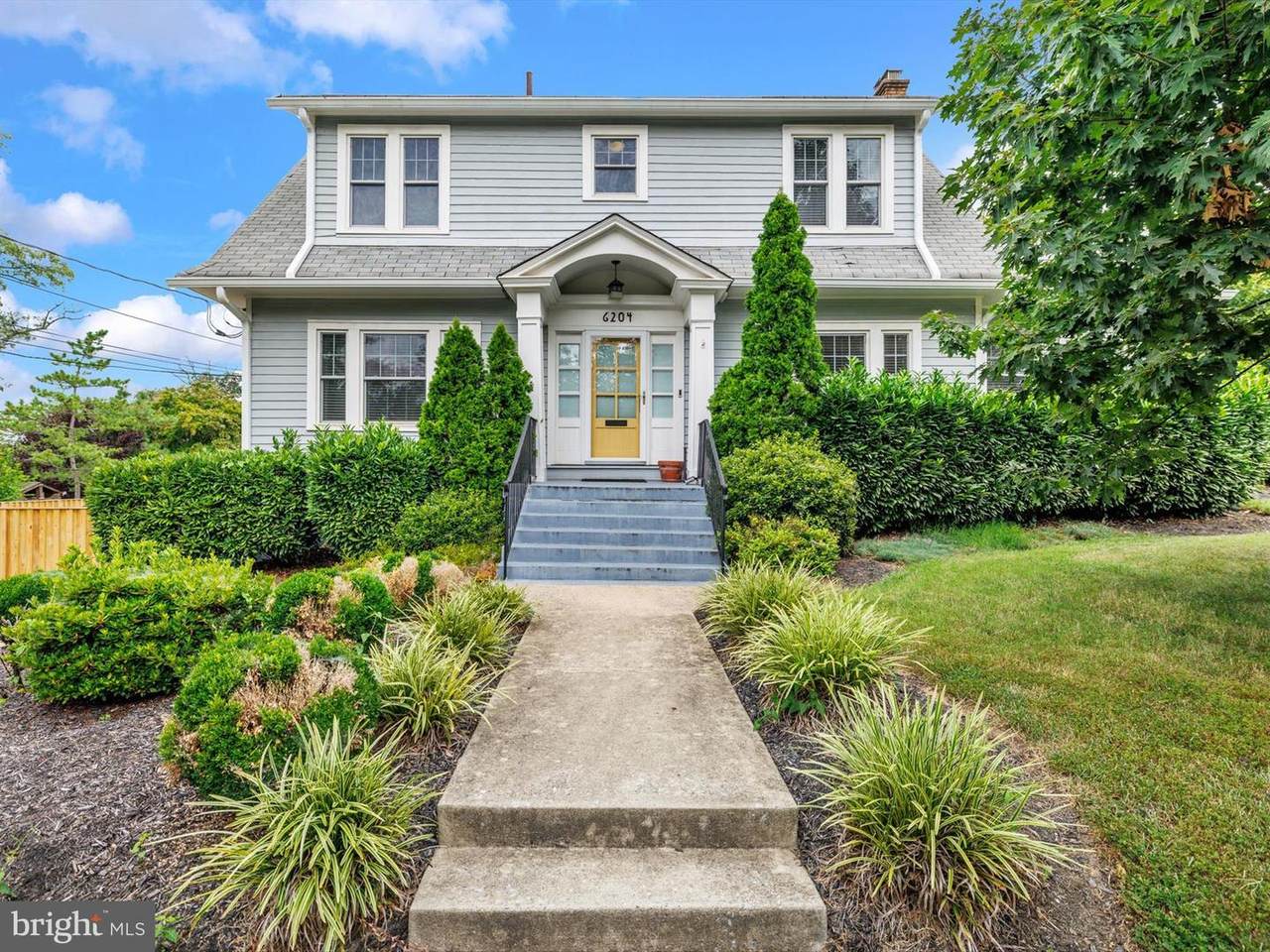 6204 Lombard Ave - Photo 1