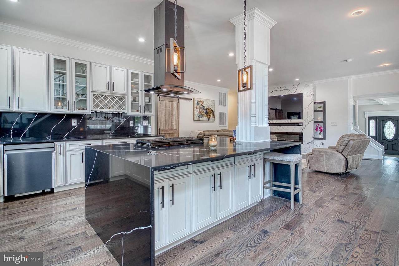 10520 Marriottsville Road - Photo 1