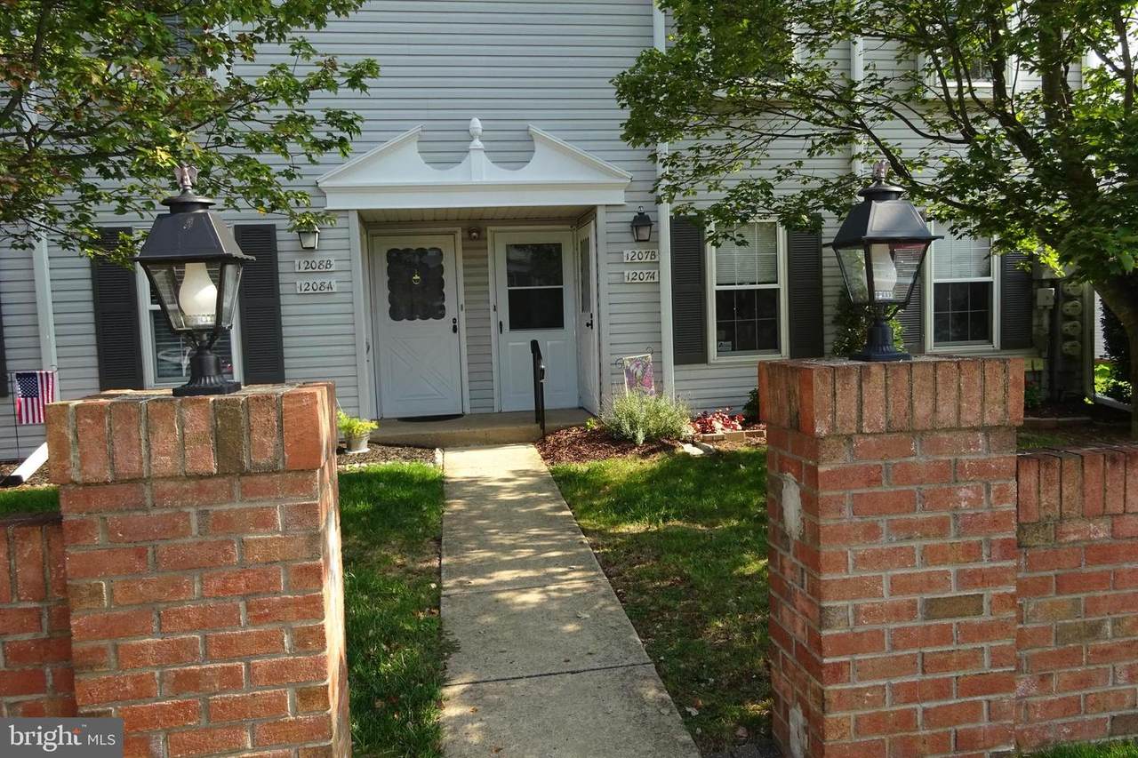 1207 B Crosshill Court - Photo 1