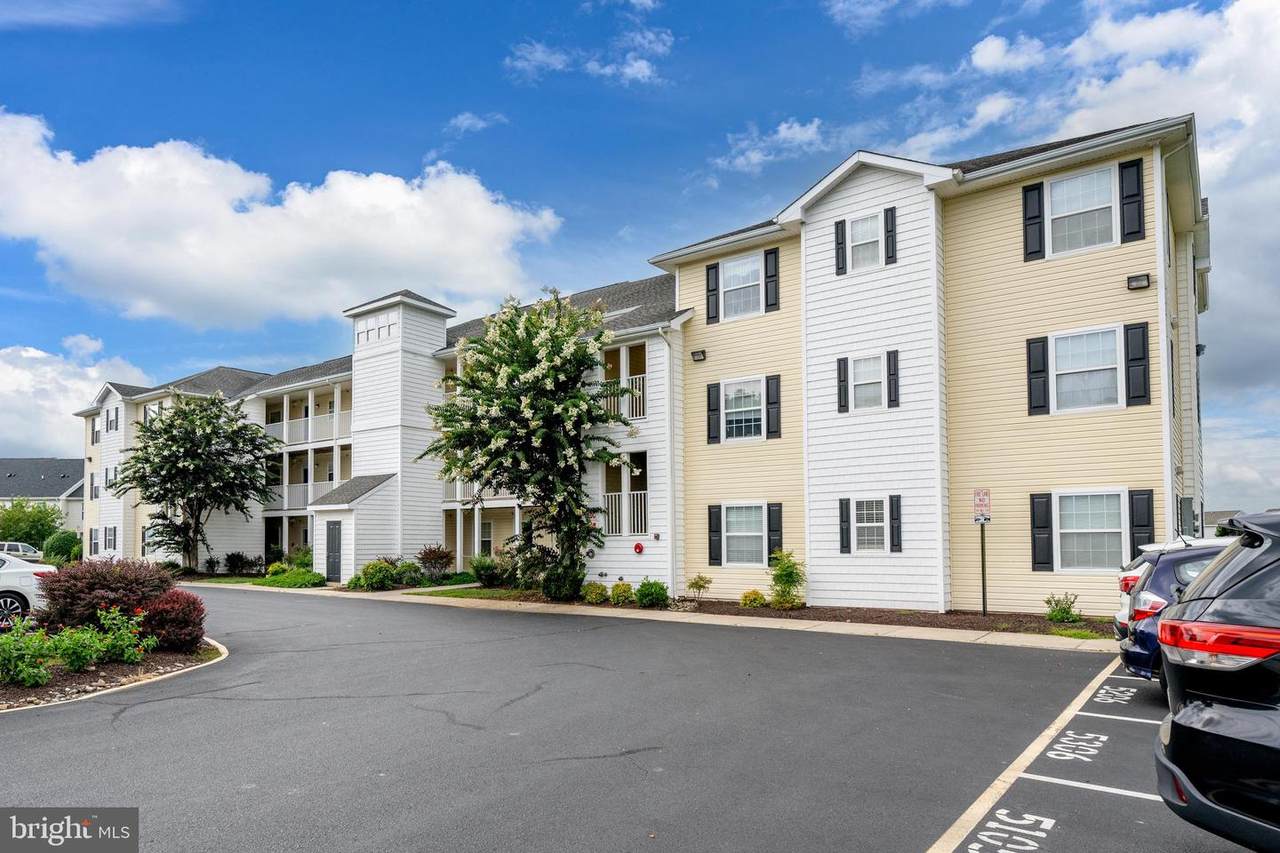 5106 Caitlins Way - Photo 1