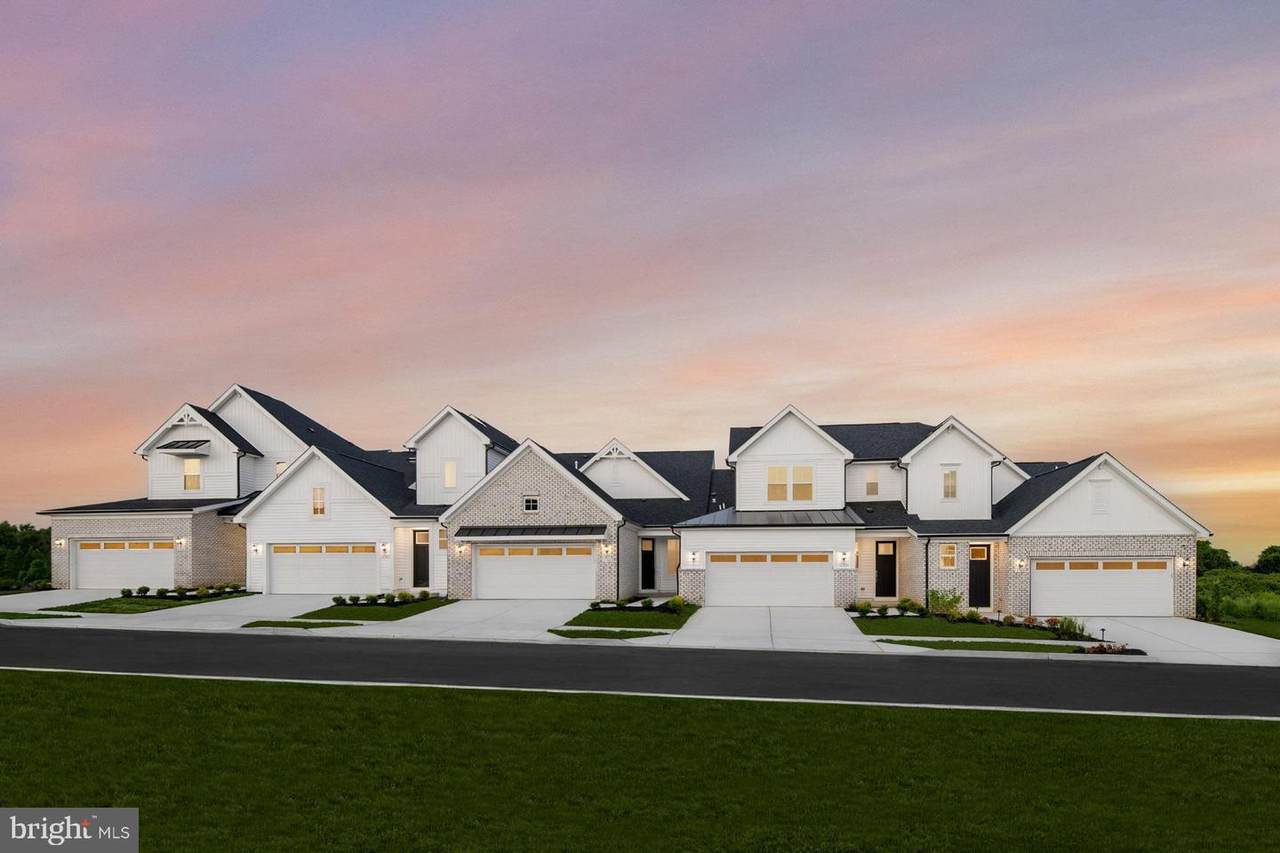 3704 Elizabeth River Drive - Photo 1