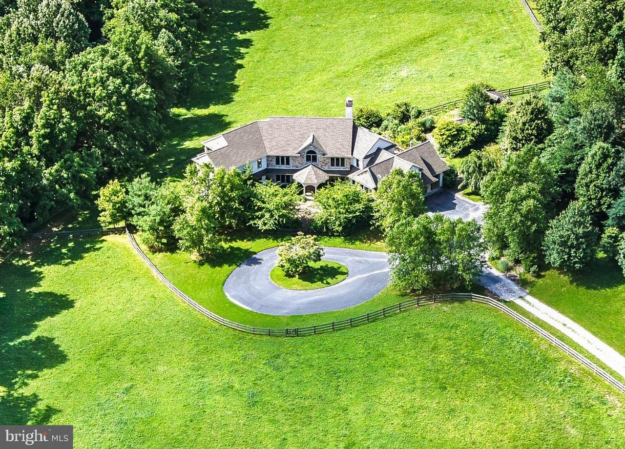 438 Ground Hog College Road - Photo 1