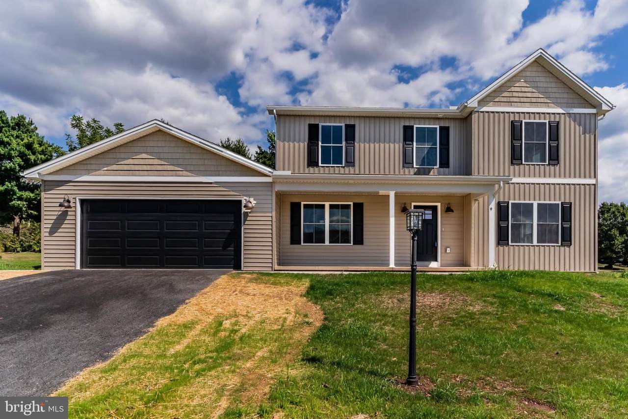 9 Dustin Drive - Photo 1