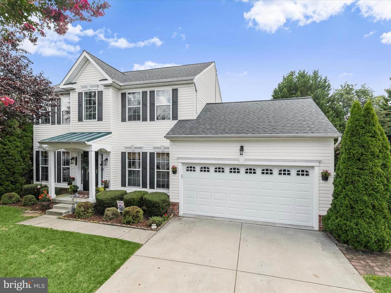 2815 Lanarkshire Way - Photo 1
