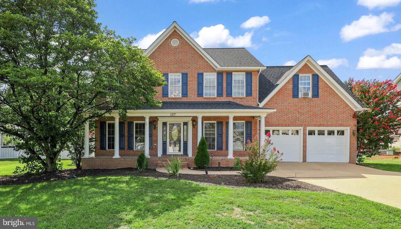 127 Kinross Drive - Photo 1