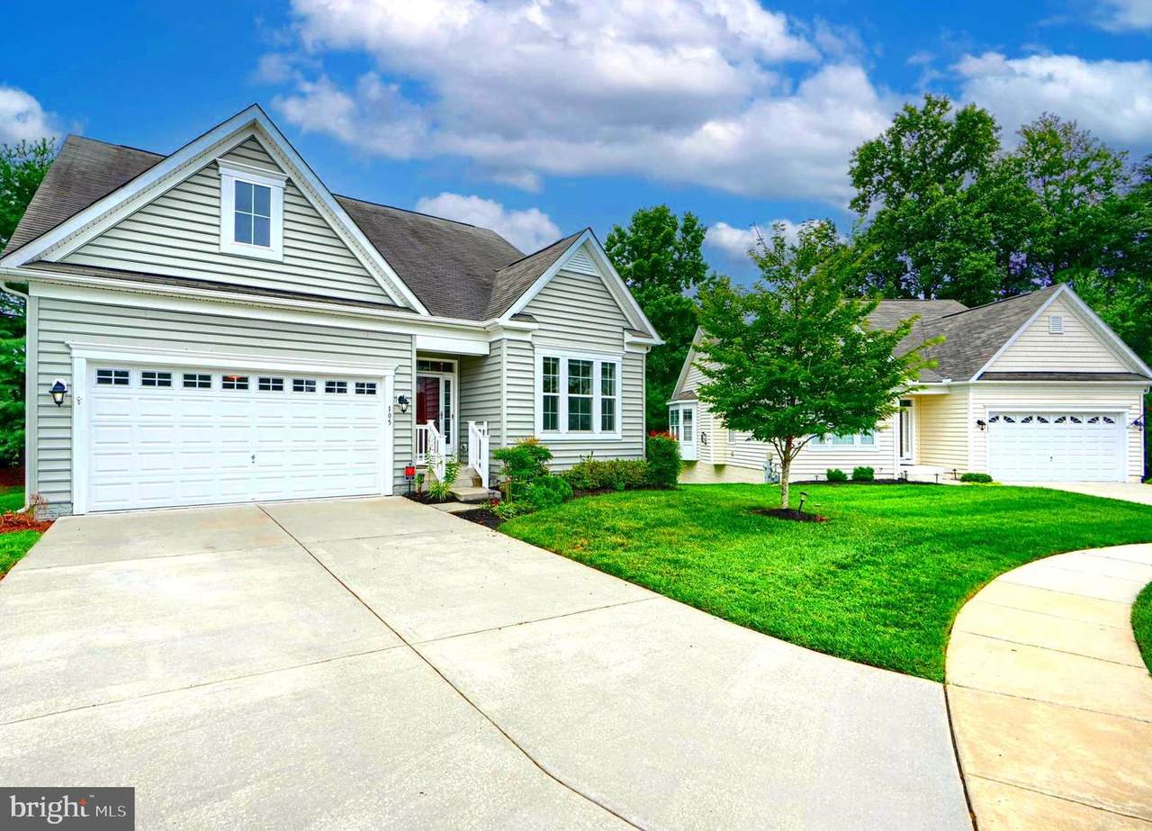 105 Sanderling Court - Photo 1