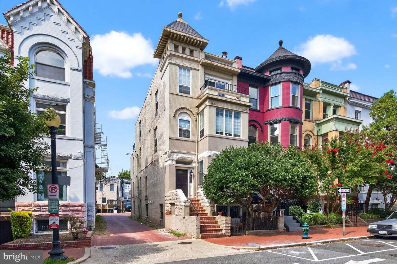 2119 N Street - Photo 1