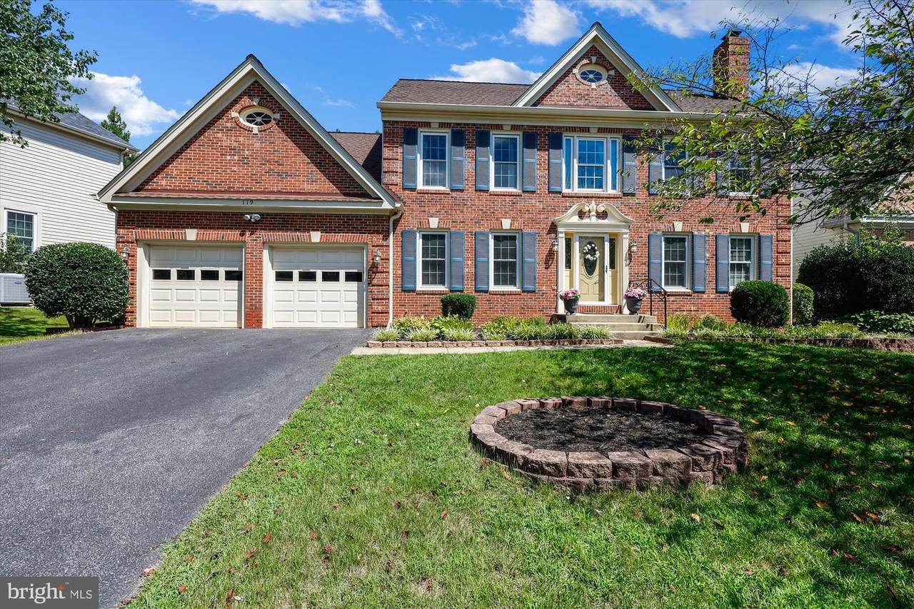 119 Englefield Drive - Photo 1