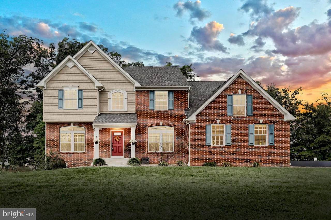 4261 Grandview Road - Photo 1