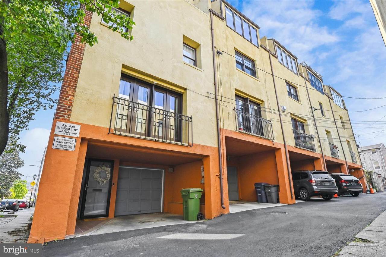 427 Grindall Street - Photo 1