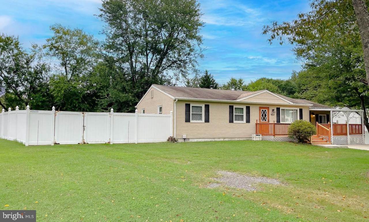 27522 Birch Manor Circle - Photo 1