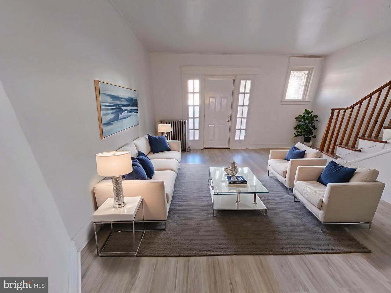 5929 Leithgow Street - Photo 1