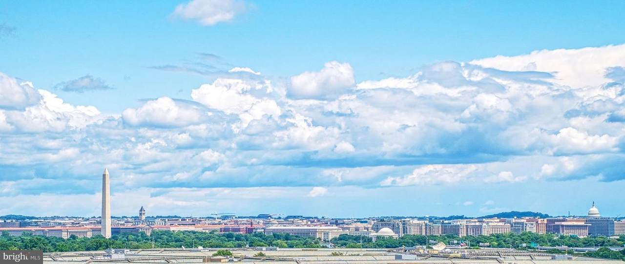 1101 Arlington Ridge Road - Photo 1