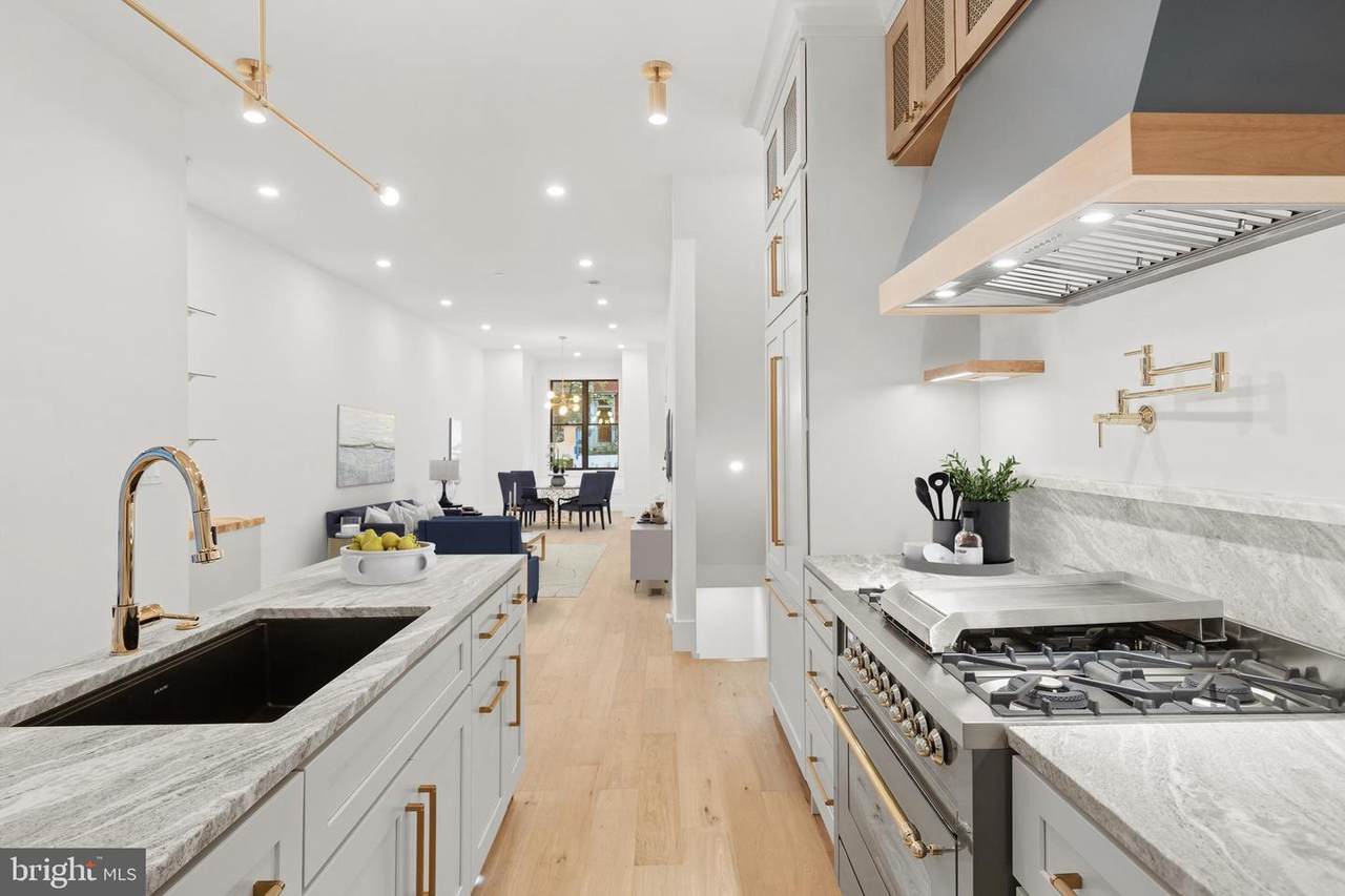 441 Q Street - Photo 1