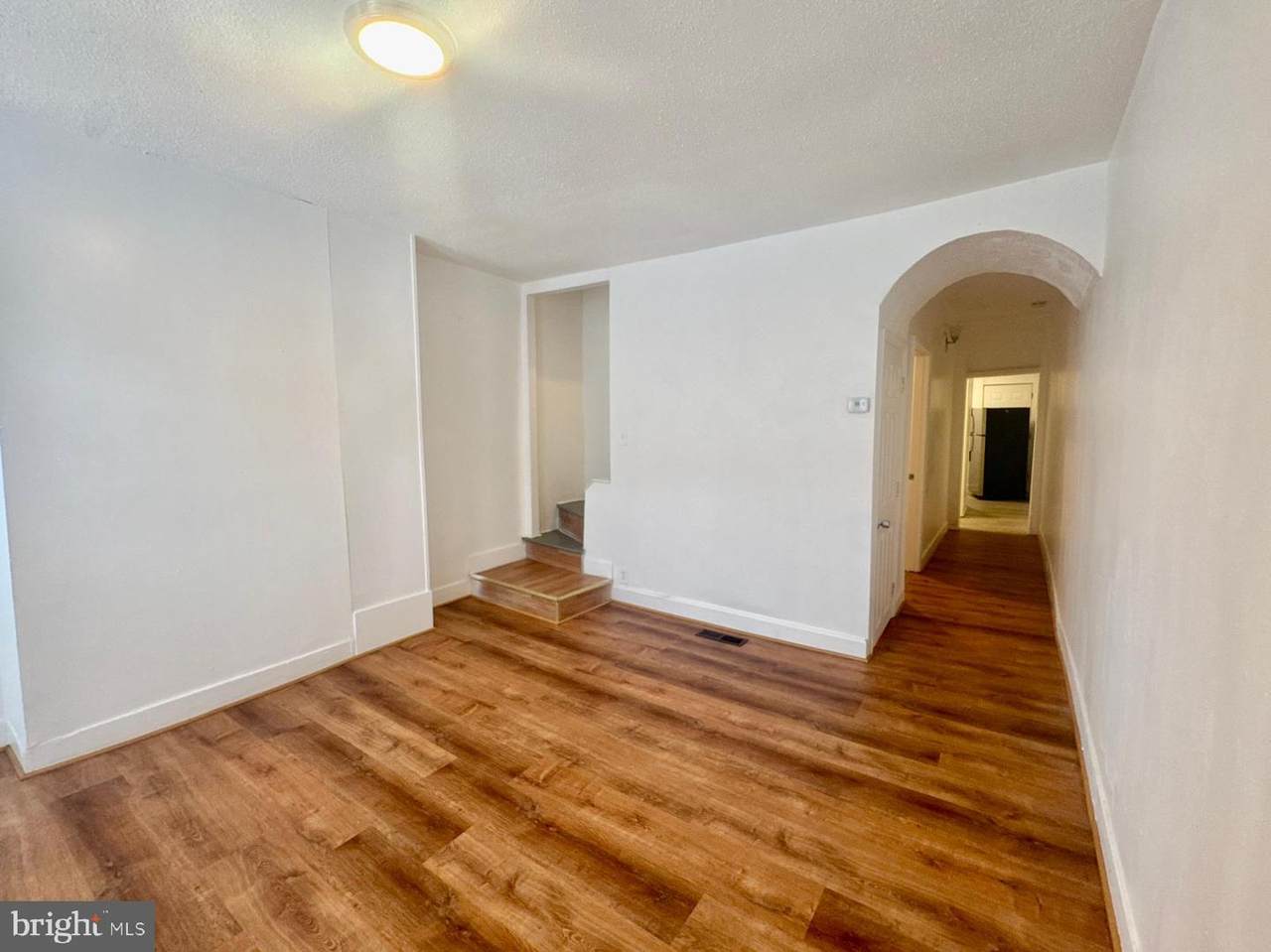 1918 Penrose Avenue - Photo 1