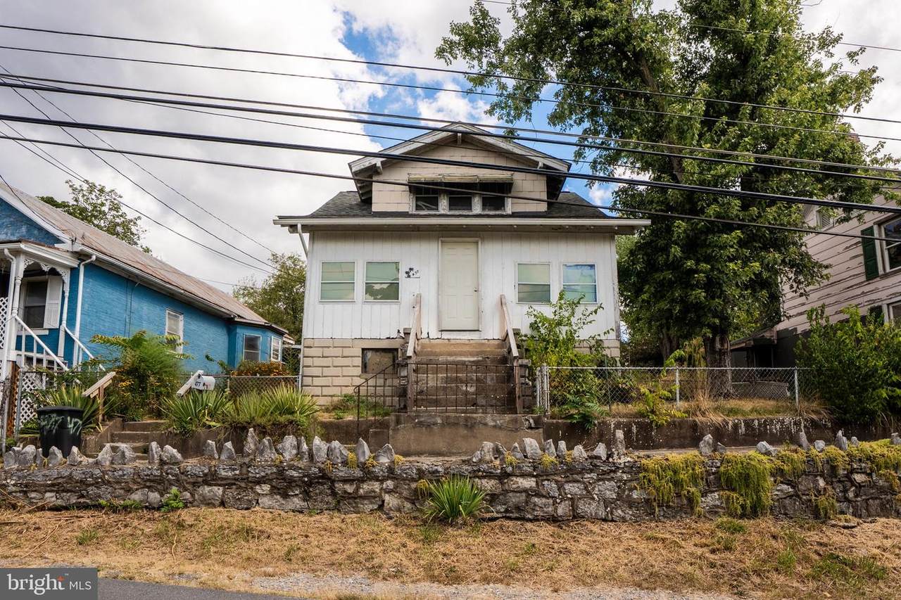 477 Burke Street - Photo 1