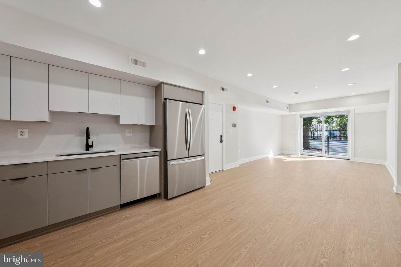 2134 Wisconsin Avenue - Photo 1