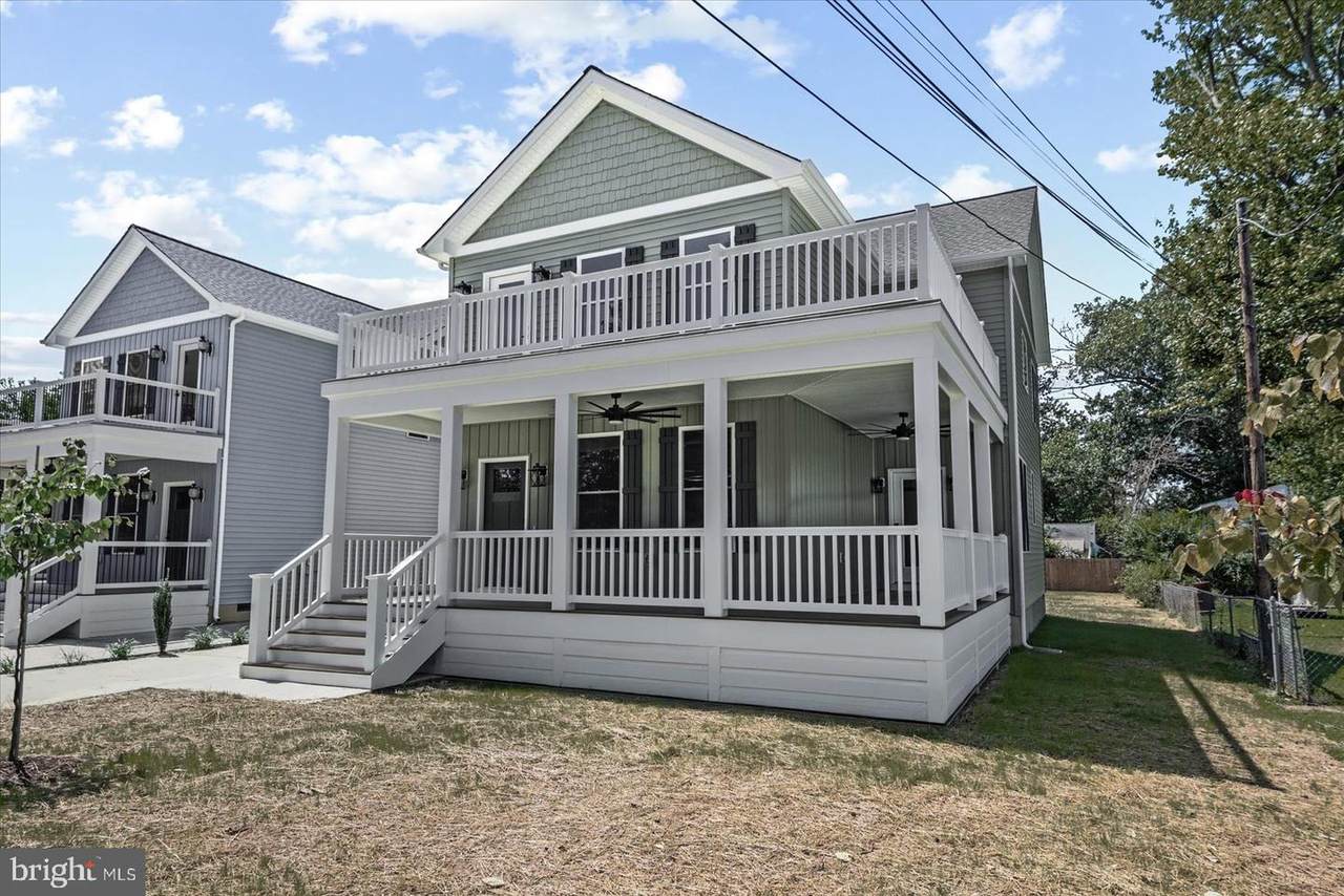 702 Taggart Street - Photo 1