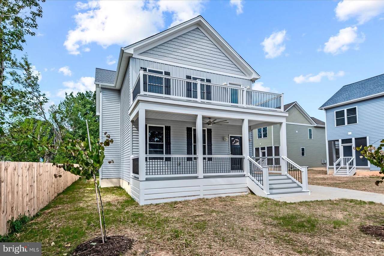 207 Lincoln - Photo 1