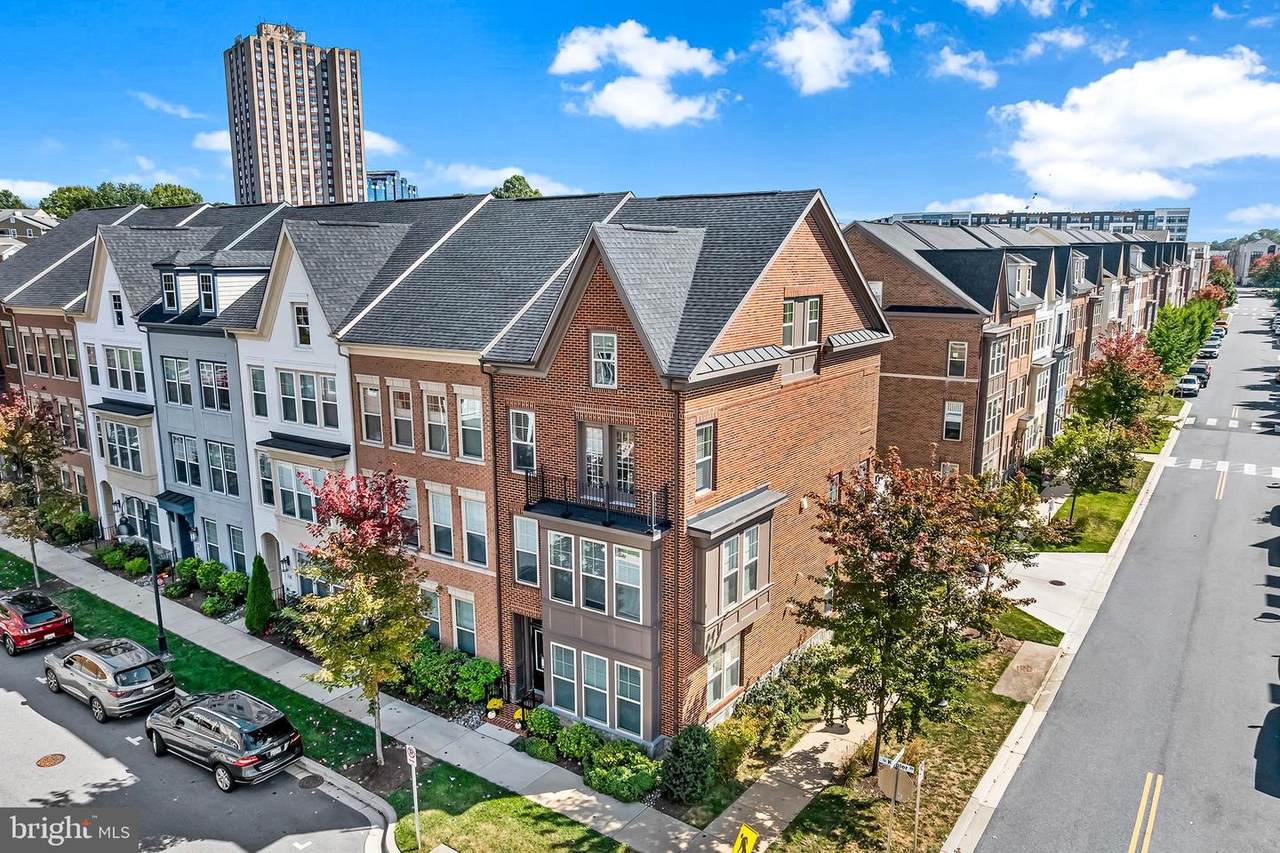 124 Kepler Drive - Photo 1