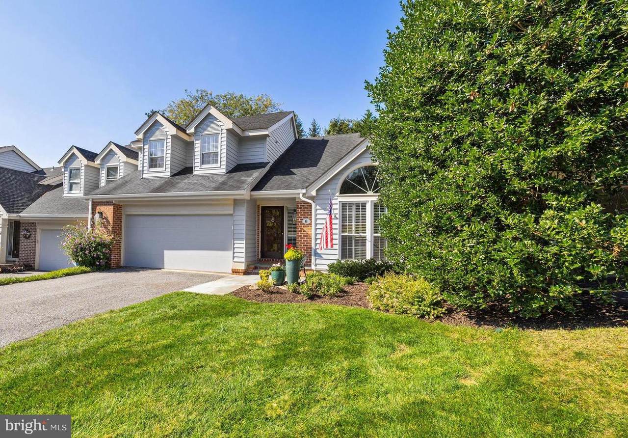 6 Nearfield Road - Photo 1