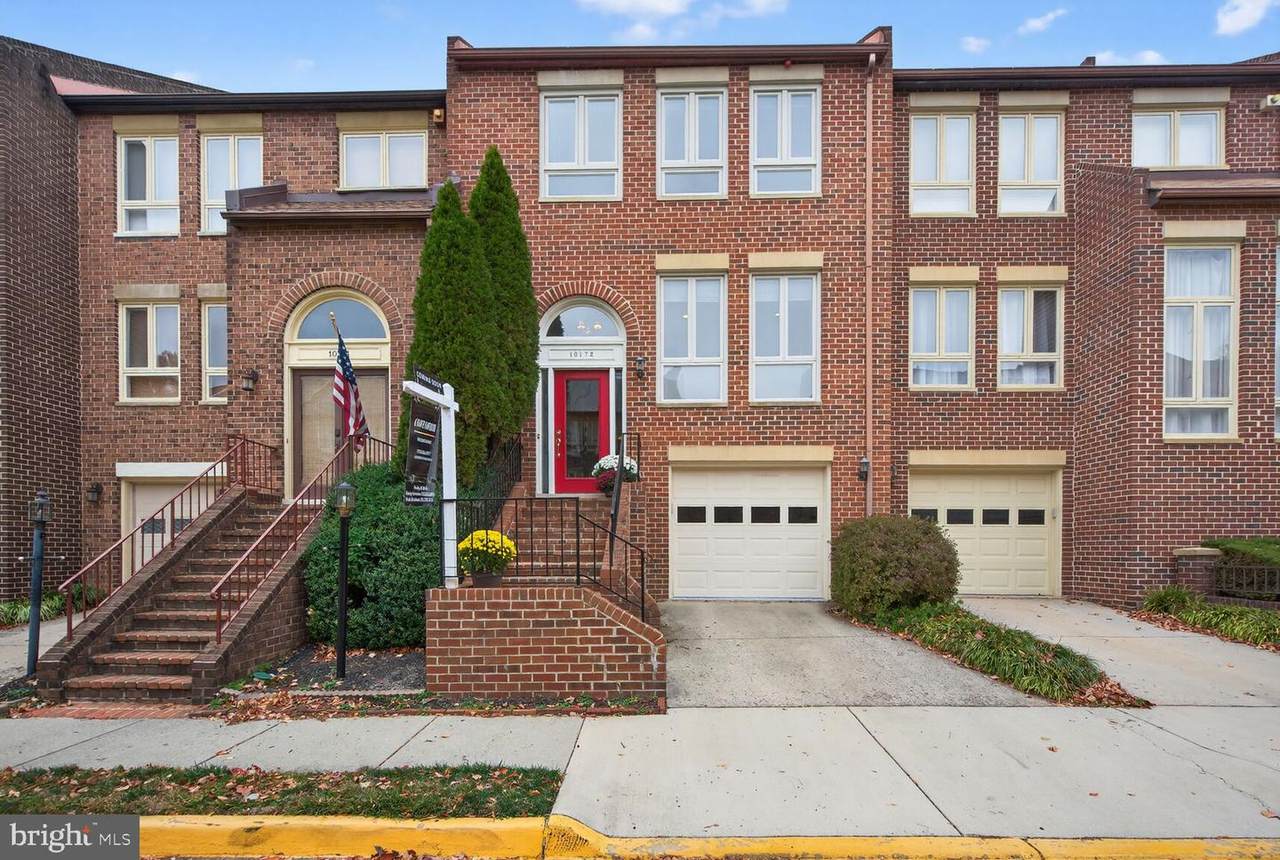 10172 Turnberry Place - Photo 1