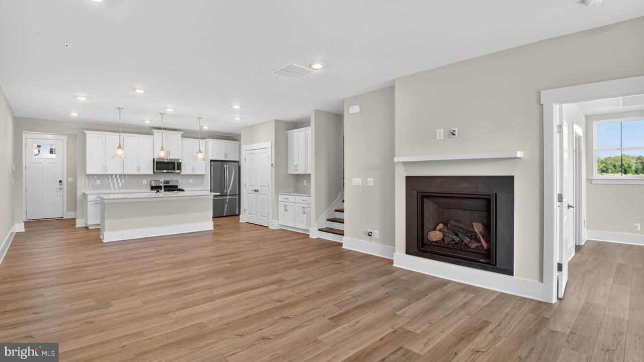 3700 Elizabeth River Drive - Photo 1