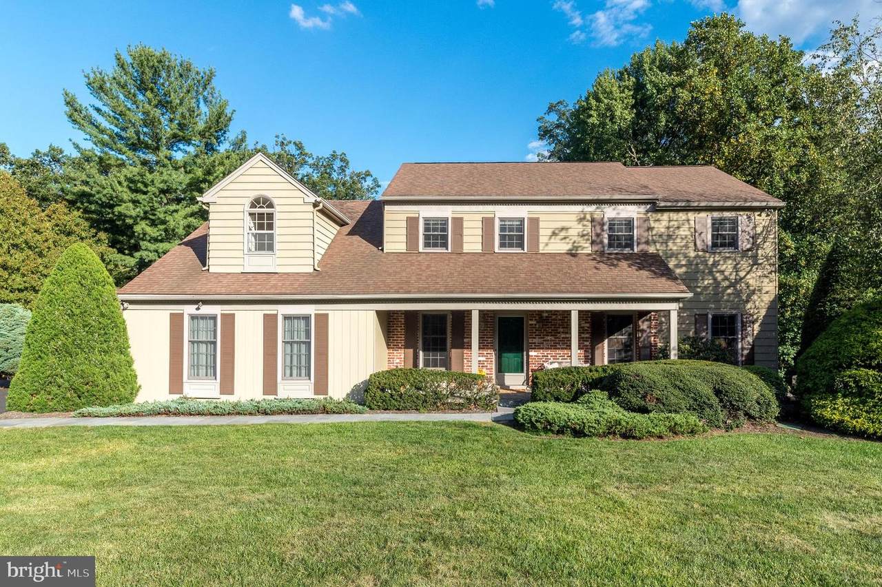 1423 Southwind Way - Photo 1