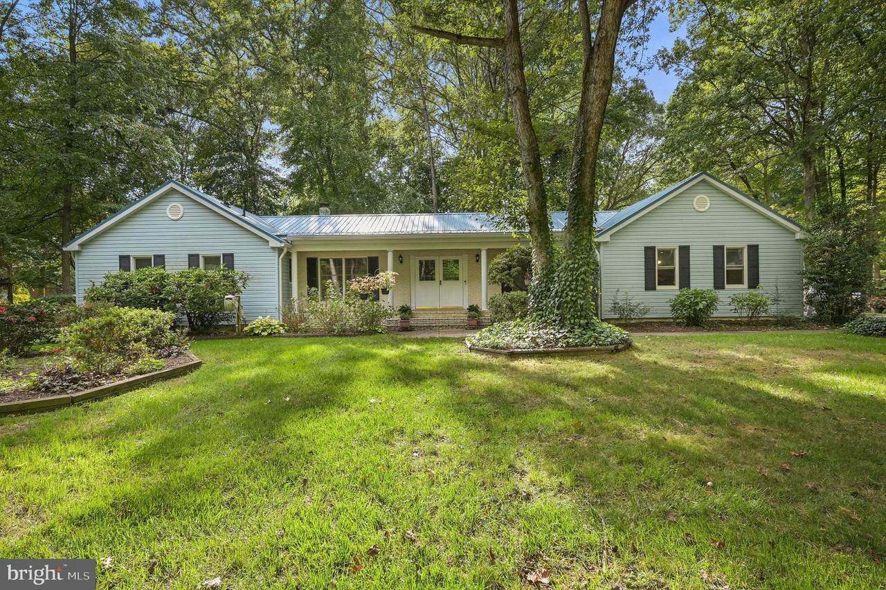 235 Carnoustie Road - Photo 1