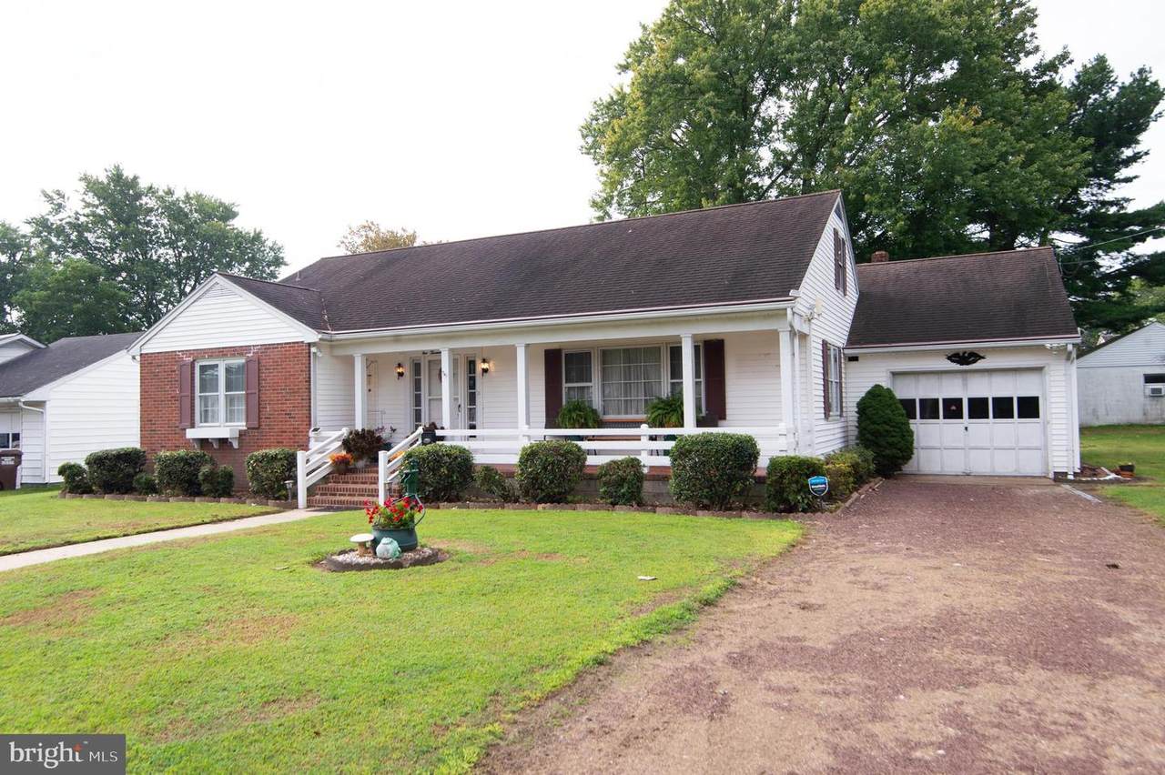 1005 Willowmere Lane - Photo 1