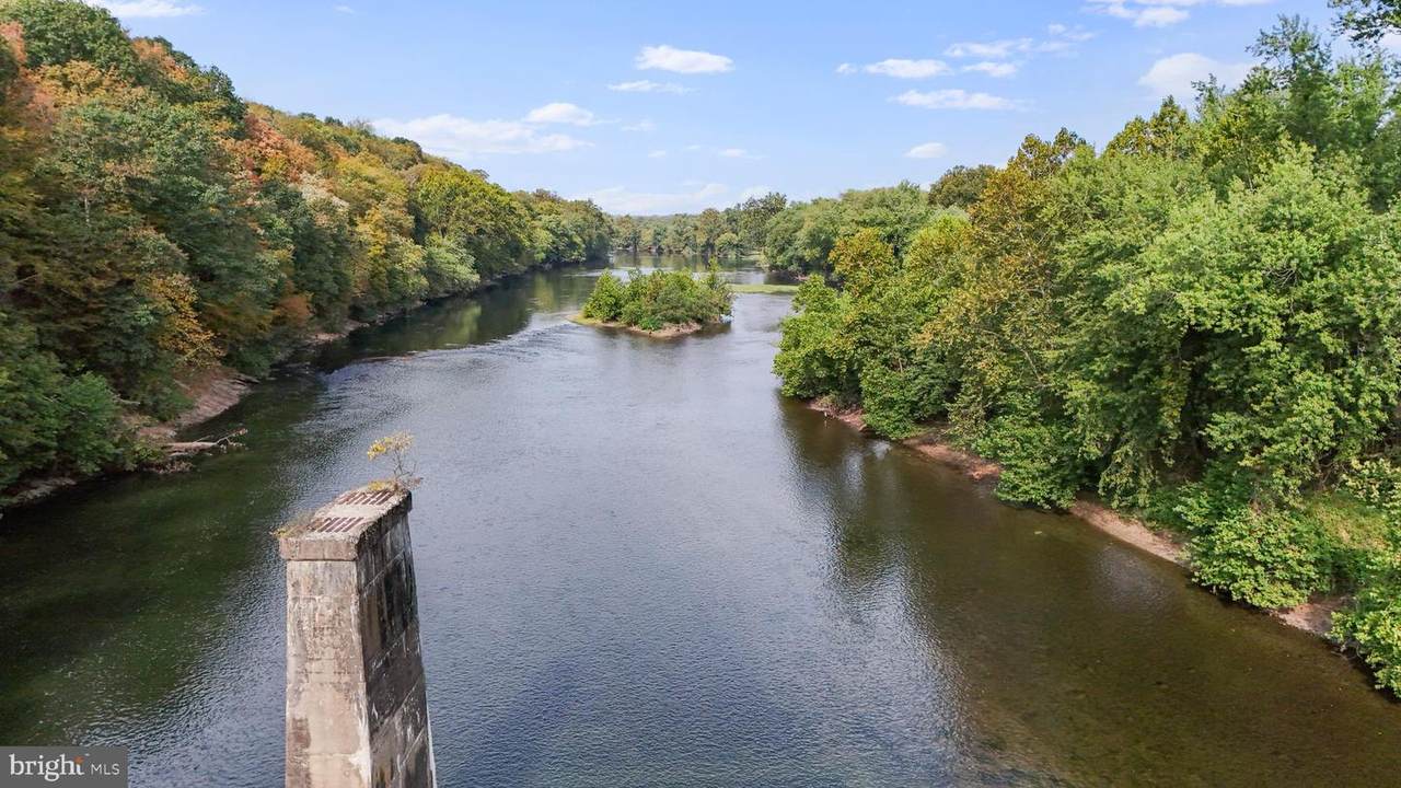 111 Aspero Lane - Photo 1