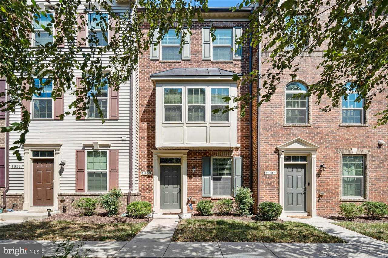 2909 Glendale Avenue - Photo 1