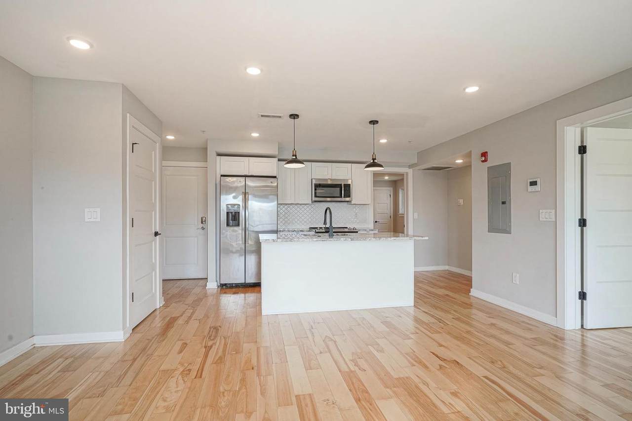 1710 Cambridge Street - Photo 1